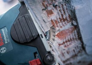 Bosch 115mm Genel Yapı Malzemeleri İçin Elmas Kesme Testeresi 2608615057