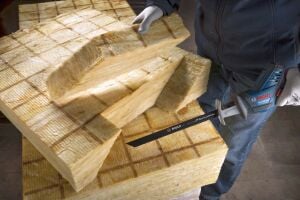 Bosch S 2013 AWP 300mm Elyaflı Yalıtım Malzemeleri İçin Testere 2608635529