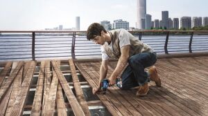 Bosch GSR 18V-50 2x2 Ah. Akülü Vidalama+43 Prç Vidalama Seti 06019H5004