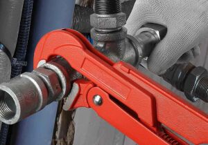 Ceta Form 1.1/2'' S Çene Maşalı Boru Anahtarı I02-15