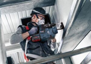 Bosch Pro SDS Plus-5X 18 x 300 mm Dört Elmaslı Matkap Ucu 2608706944