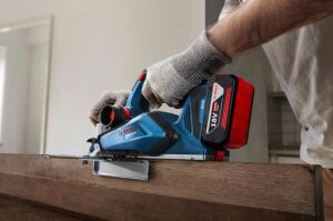 Bosch GHO 185-LI Akülü Planya (Akü ve Şarj Yoktur) 06015B5021