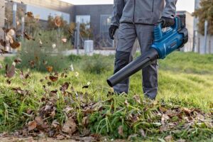 Bosch GBL 18V-750 1x5,5 Ah ProCORE Akülü Yaprak Üfleyici Bez Çantalı