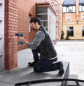 GSB 185-LI Üç Akülü Darbeli Vidalama 2Ah 0615990N1Z