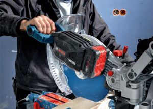 Bosch 2x8 Ah ProCORE18V+ Plus Akü-GAL18V-160 Şarj Seti 1600A02X03