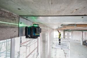 Bosch GLL 80-33 G Akülü 3 x 360° Yeşil Çizgi Lazeri 0601065501