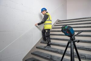 Bosch GLL 80-33 G Akülü 3 x 360° Yeşil Çizgi Lazeri 0601065501