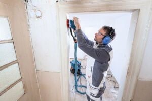 Bosch GET 75-150 Eksantrik Zımpara Makinesi 0601257100