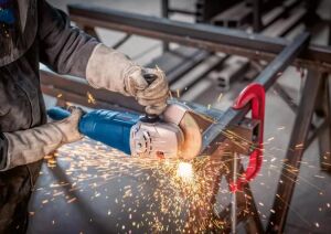Bosch GWS 2000-230 P Büyük Taşlama Makinesi 06018F2100