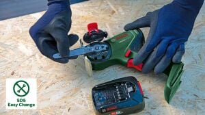 Bosch UniversalCut 18V-65 (Akü ve Şarj Yoktur) Akülü NanoBlade testere 06033D5200