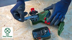 Bosch UniversalCut 18V-65 (Akü ve Şarj Yoktur) Akülü NanoBlade testere 06033D5200