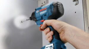 Bosch GDR 180-LI 2x2 Ah Akülü Darbeli Vidalama 06019G5123