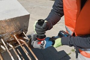 Bosch GWS 18V-15 C 1x5,5 Ah Expert Akülü 125 mm Taşlama Makinesi