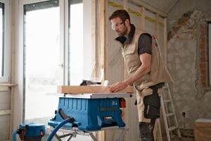 Bosch GTS 18V-216 1x5,5 Ah Expert Akülü Üstten Tablalı Tezgah Testere