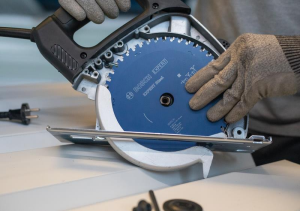 Bosch Metal Kesme Testeresi 230*25,40 mm 48 Diş Expert 2608643058