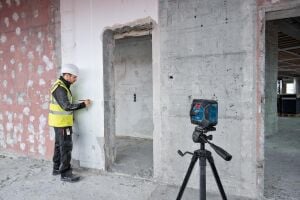 Bosch GLL 20-22 G 3.7V 3 Ah. Akülü Yeşil Çizgi Lazeri L-Boxx 0601065602