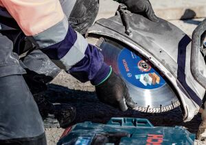Bosch 350x20mm Genel Yapı Malzemeleri ve Metal İçin Elmas Kesme Diski 2608615070