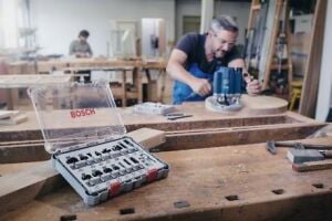 Bosch 15 Parça Karışık Freze Ucu Seti 8 mm Şaftlı 2607017472