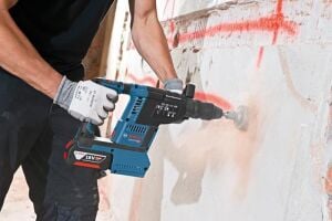 Bosch GBH 18V-26 1x4 Ah ProCore Akülü Kırıcı Delici Bez Çantalı