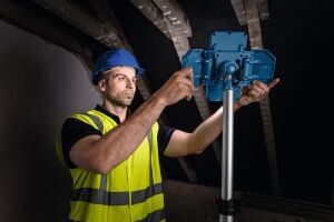 Bosch GLT 18V-5000 1X8 Ah Expert Akülü Kule Tip Şantiye Projektörü 5000 lm
