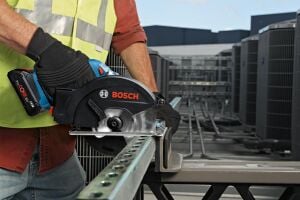 Bosch GKM 18V-50 1X4 Ah Procore Akülü Daire Testere Bez Çantalı