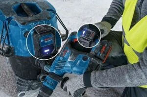 Bosch GCA 30-42 + GCT 30-42 Kablosuz Süpürge Başlatma Seti 1600A02GF1