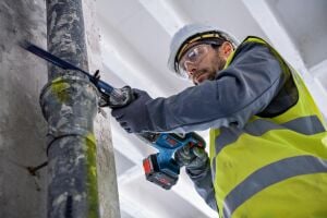 Bosch GSA 185-LI 1x4 Ah ProCORE Akülü Panter Testere Bez Çantalı