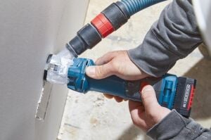 Bosch GCU 18V-30 1x4 Ah ProCORE Akülü Freze / Kuru Levha Kesme Makinesi Bez Çantalı