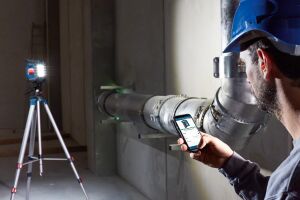 Bosch GLI 18V-1200 C Tek Akülü Projectör 4 Amper Bez Çantalı
