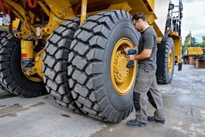 Bosch GDS 18V-1600 HC 3/4 Akülü Darbeli Somun Sıkma (Solo) 06019M1000