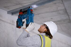 Bosch GNB 18V-38 Akülü Çivi Çakma L-Boxx (Akü ve Şarj Yoktur) 06019L7001