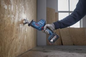 Bosch GSA 18V-24 Akülü Panter Testere (Solo) 06016A5100