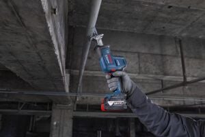 Bosch GSA 18V-24 Akülü Panter Testere (Solo) 06016A5100