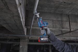 Bosch GSA 18V-24 Akülü Panter Testere (Solo) 06016A5100