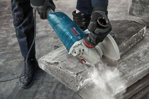 Bosch GWS 24-230 P Büyük Taşlama Makinesi 06018C3101