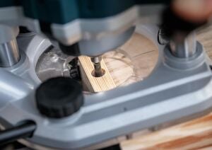 Bosch Pro 13.5x8.6 mm Ahşap T Oluk Açma Freze Ucu 2608629684