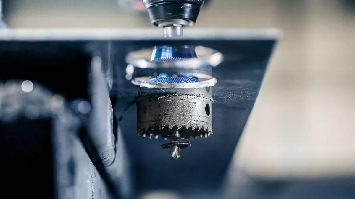 Bosch Pro 8 Parça Yaylı İnox ve Çelik Kesim Panç Seti 22-64 mm