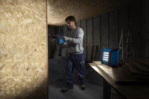 Bosch GLI 18V-1500 Akülü Projectör (Solo) 06014A8000