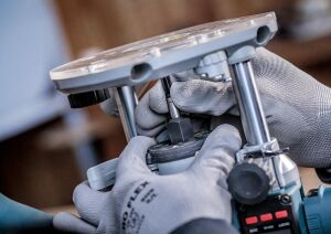 Bosch PRO 14x30 mm Ahşap Düz Freze Ucu 2608629678