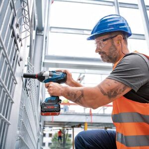 Bosch GDS 18V-1000 Akülü Darbeli Somun Sıkma 2 x 5 Ah 06019J8304