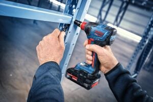 Bosch Expert EXDX18V-210 1/4''-1/2'' Akülü Darbeli Vidalama ve Somun Mak. Solo 06019J0400