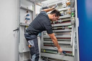Bosch GVT 1000-15 Gerilim (Voltaj) Test Cihazı CAT IV 0601077800