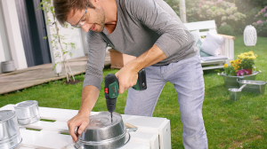 Bosch UniversalDrill 18 (1x 1,5Ah) Tek Akülü 06039D4001