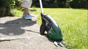 Bosch ISIO III Şarjlı Çit ve Çim Biçme Makası Seti 0600833108