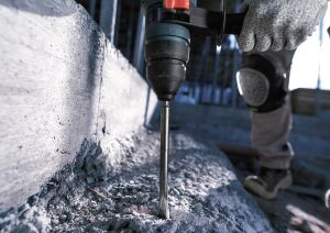 Bosch Pro SDS Plus-4C 250x20 mm Kırıcı Yassı Keski 2608690553