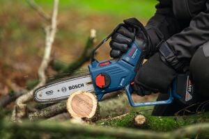 Bosch GKE 18V-20 Profesyonel Zincirli Ağaç Kesme (Solo) 06008D7100