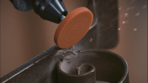 DREMEL 8215 Alüminyum Oksit Taşlama Taşı 25,4 mm 2615821532