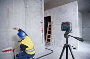 Bosch GLL 2-15 G Çapraz Çizgi Lazeri + LB10 Lazerli Hizalama 0601063W00