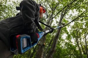 Bosch GKE 18V-25 TP Akülü Zincirli Yüksek Dal Budama (Solo) 06008D6000