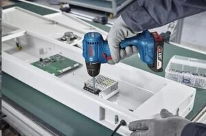Bosch ISR 18V-30 P Endüstriyel 1x4 Ah ProCORE Akülü Vidalama Bez Çantalı